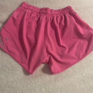 Lululemon Hotty Hot, Size 2